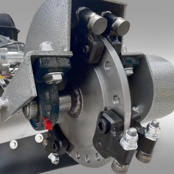 Close up photo of the BSF-13 with round teeth from Jansen USA, the teeth are durable and sharp.